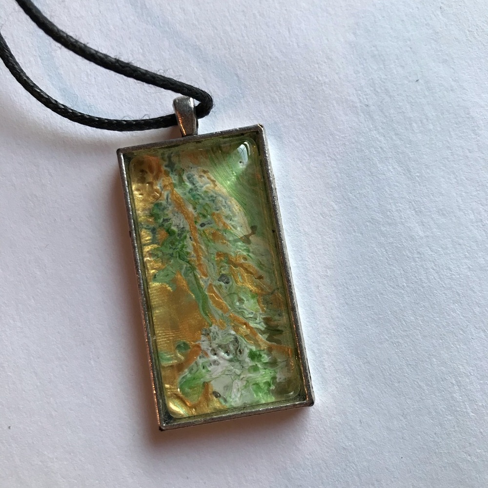 Liquid acrylic necklace